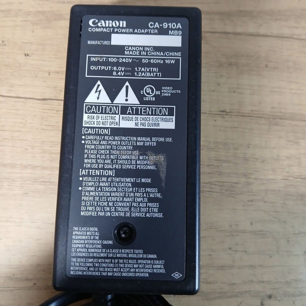 Canon CA-910 OEM Battery Charger CHARGER‎ ONLY